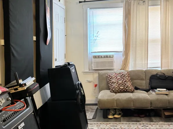 3106 N California Ave #1, Chicago, IL 60618