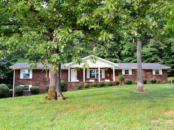 213 Dunn Farm Rd SE