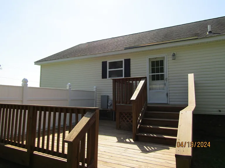 2130-HWY 111th — Photo 4