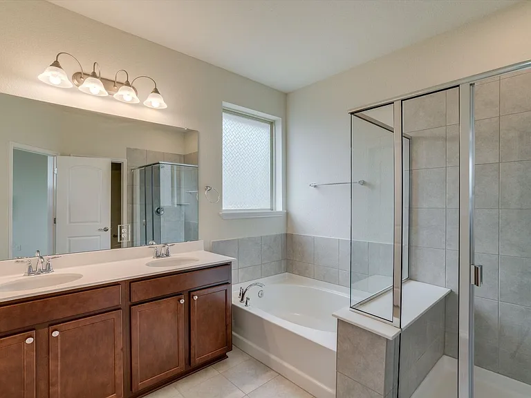 138 Duroc Dr — Photo 17