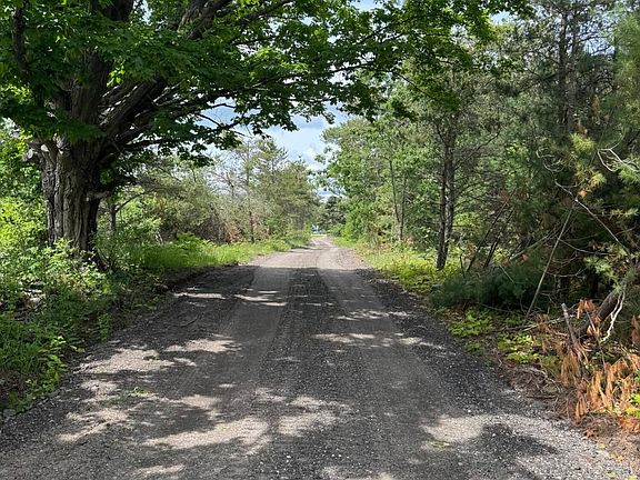 5th image of V/l Par A Chestnut Ct