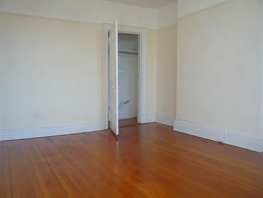 Rented by Picture Realty Inc. | media 15