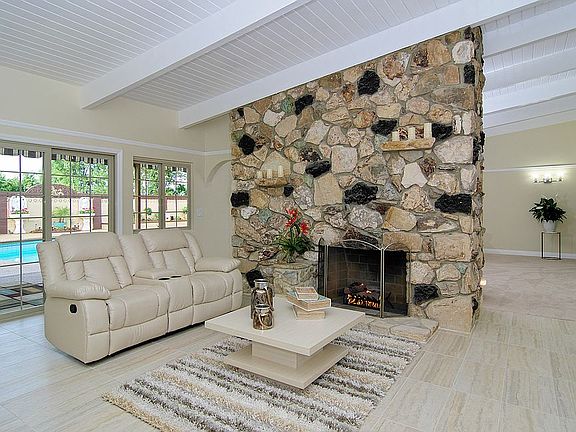 5th image of 24301 Caris St