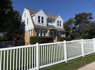 420 S Washington AVENUE, Waukesha, WI 53188