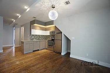 Rented by Rennit Inc.