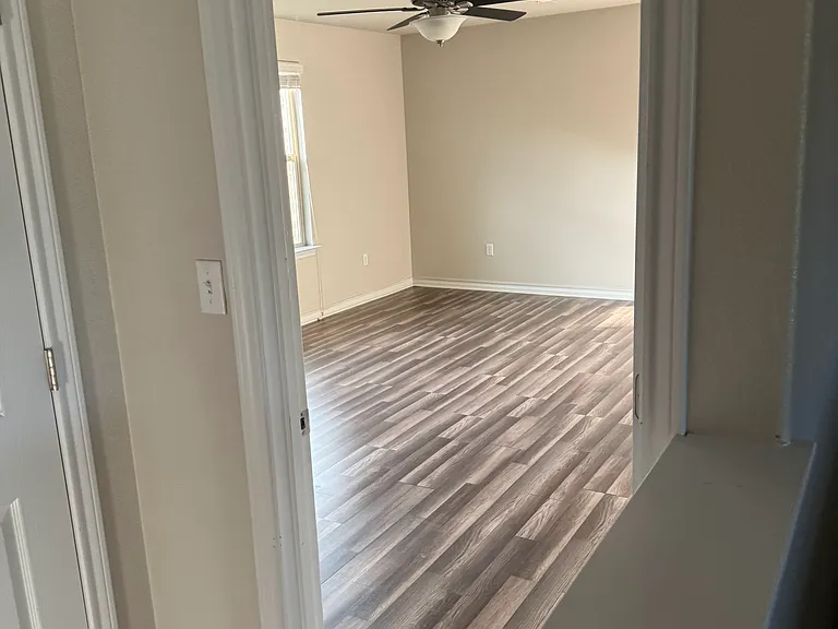 341 Mary Max Cir — Photo 19