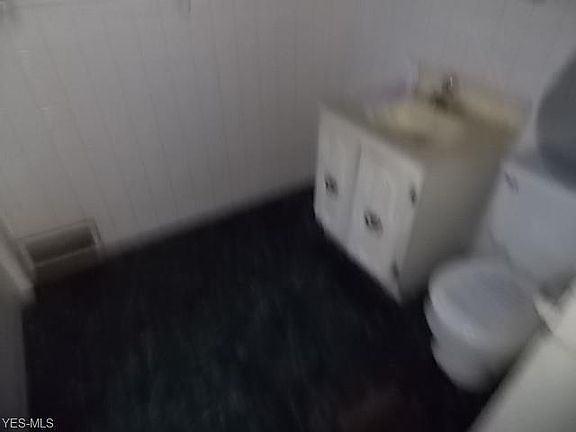 2nd image of 2056 King Dr