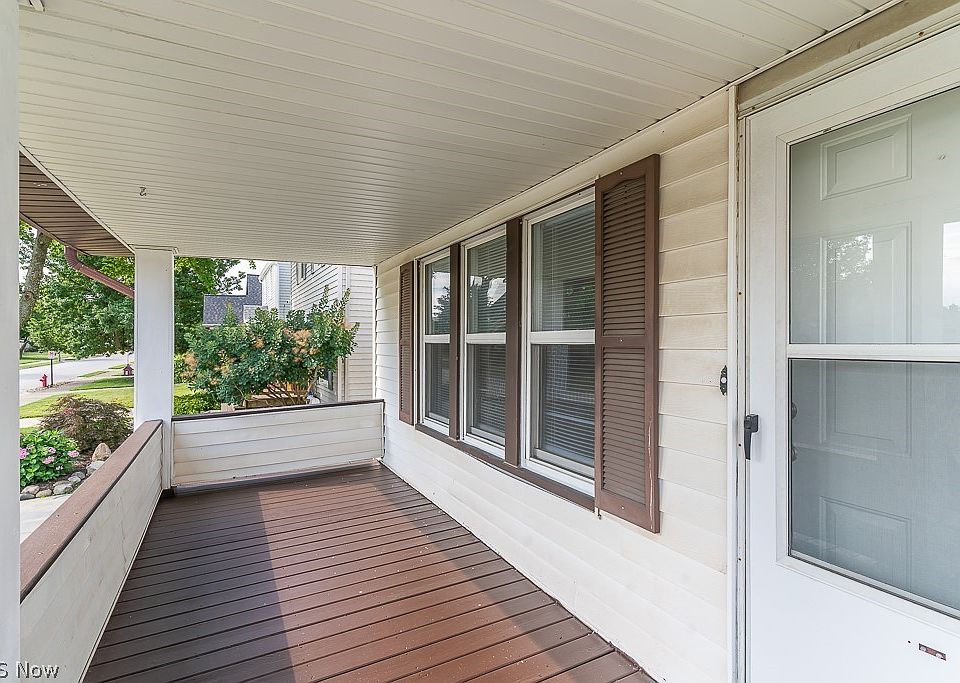 1524 Woodhurst Ave, Mayfield Heights, OH 44124 Zillow