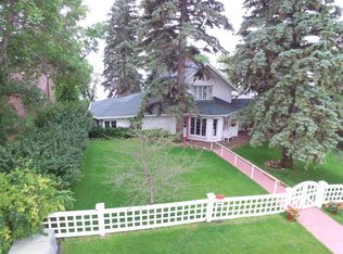 364 & 365 N Lake Dr, Watertown, SD 57201