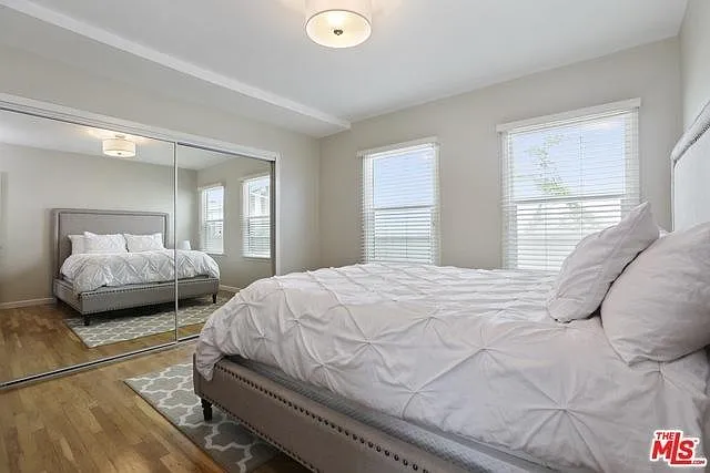 8335 Holy Cross Pl — Photo 11