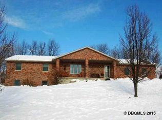 12675 Whispering Rdg, Dubuque, IA 52002