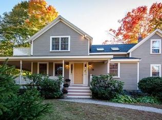 15 Utica St, Lexington, MA 02420