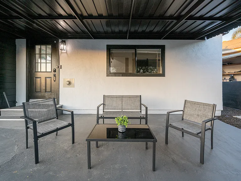 5255 Churchward St — Photo 3