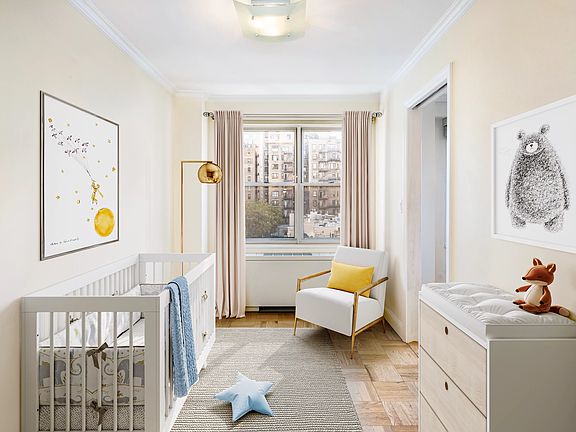 4th image of 150 E 61st St APT 9D