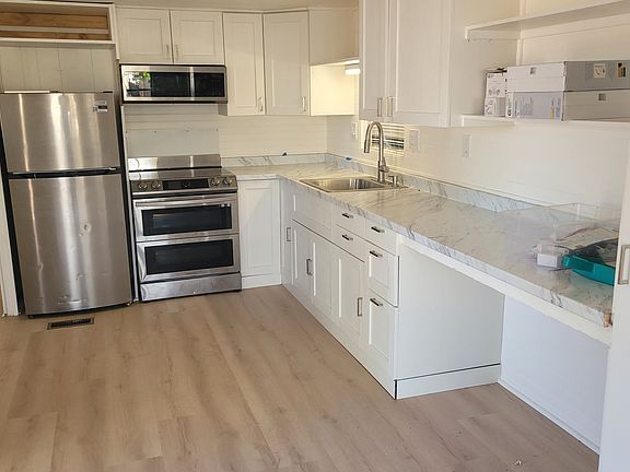 3rd image of 3317 Sebastopol Rd #O