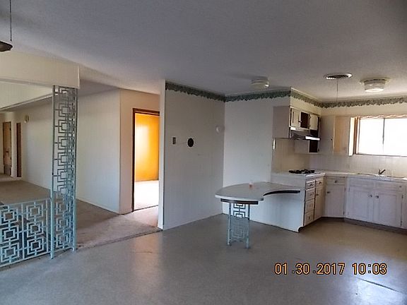 5th image of 447 Maryland St