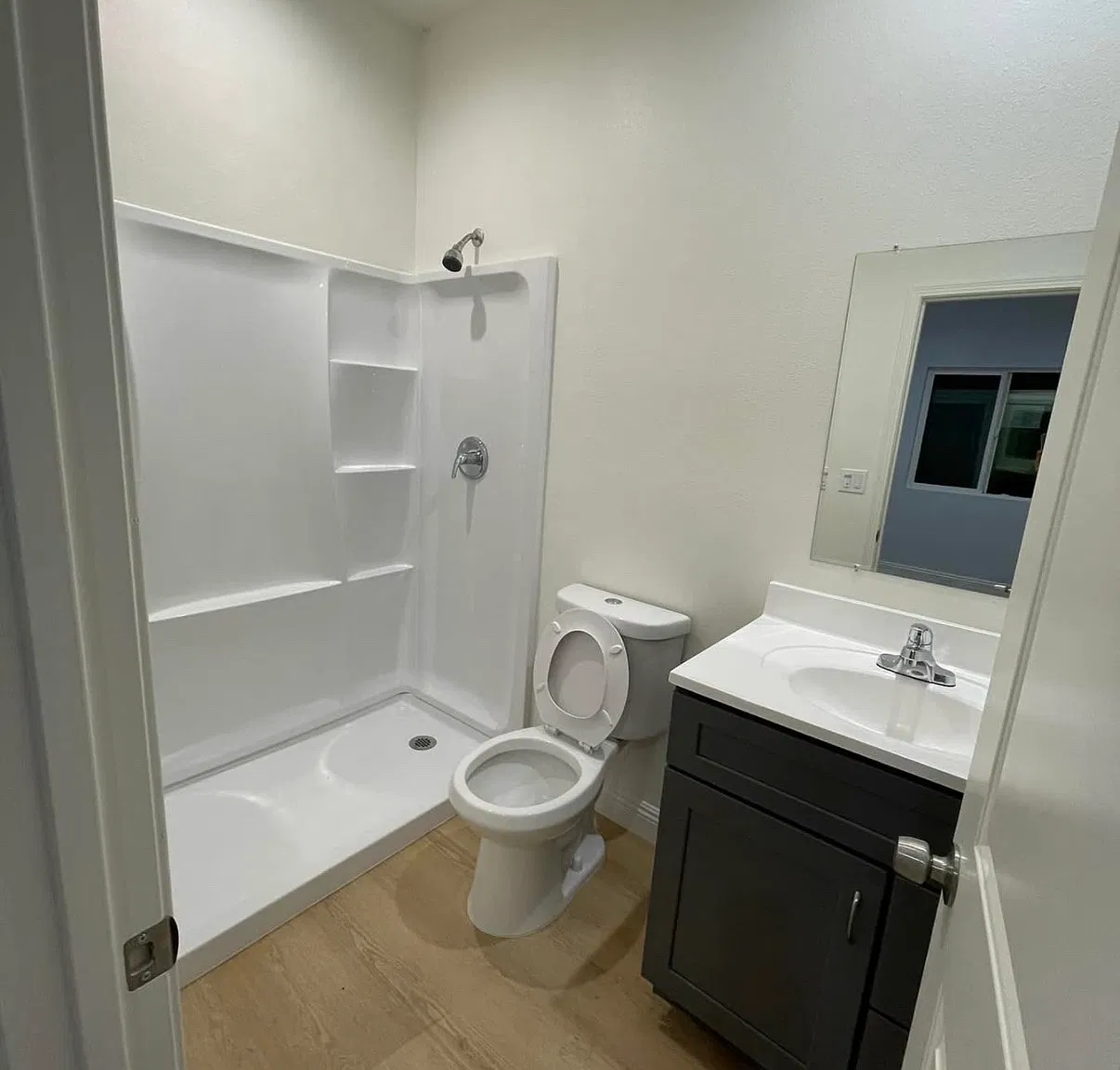 Rea Cir, Garden Grove — Photo 4