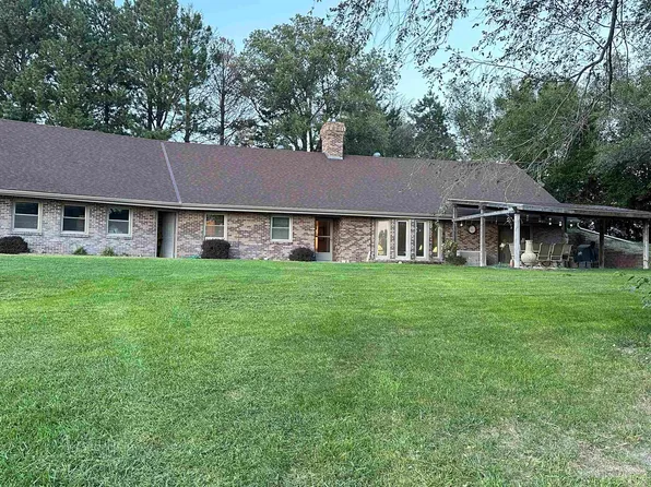 202 N Sycamore St, Amherst, NE 68812