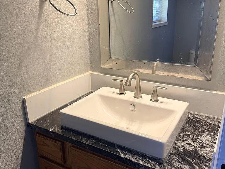 Gan01 - Fessenden St — Photo 11