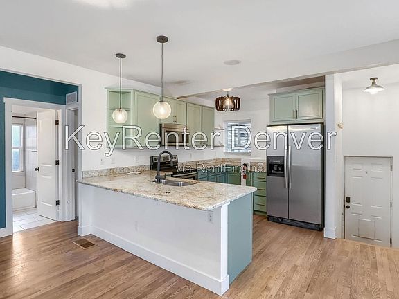 2nd image of 1564 Tamarac St