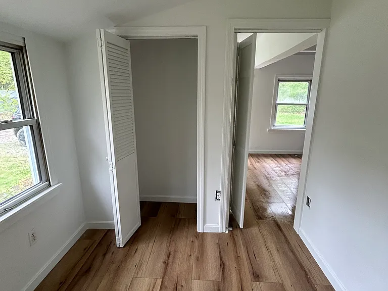 303 Collettes Grove Rd — Photo 16