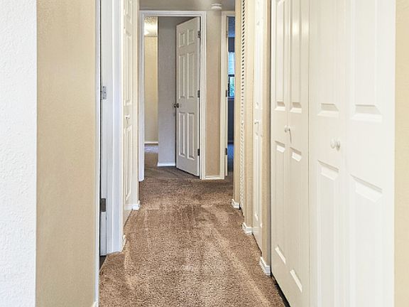 4th image of 2950 Tumbleweed Ln SE #C260
