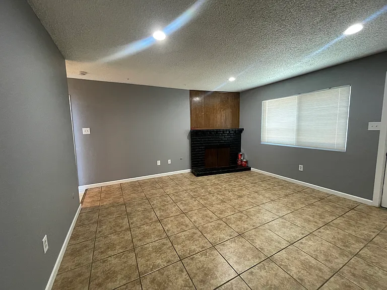 3749 Soranno Ave #C — Photo 2