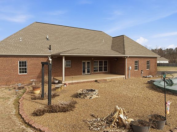 3rd image of 111 Scottown Rd