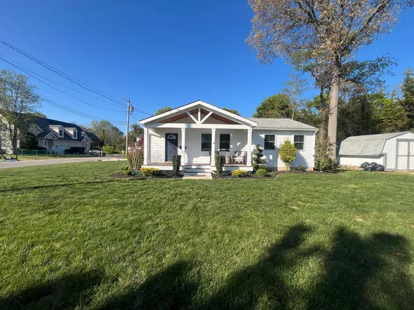 302 Steel Rd, Cape May Court House, NJ 08210