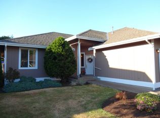 706 Stevens St, Steilacoom, WA 98388