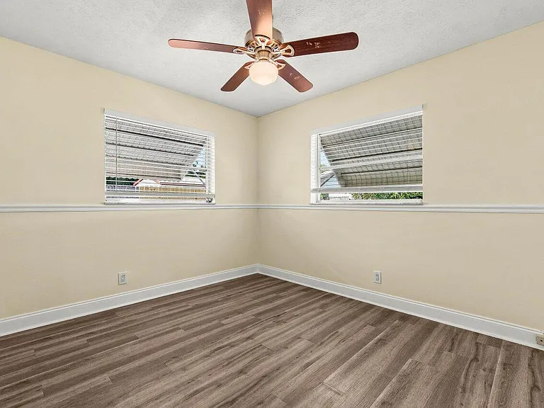 640 Jaeger Dr — Photo 14