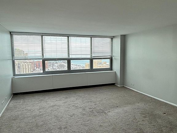 3rd image of 1700 E 56th St APT 2603