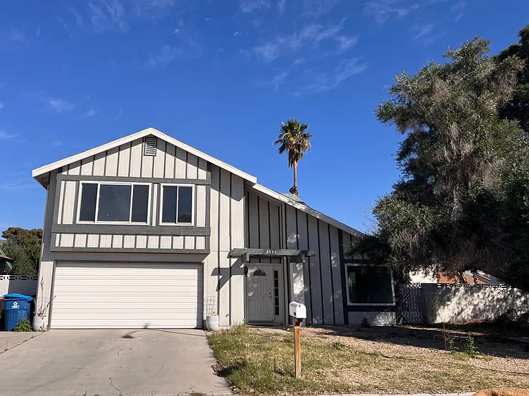 El Camino Rd — Photo 17