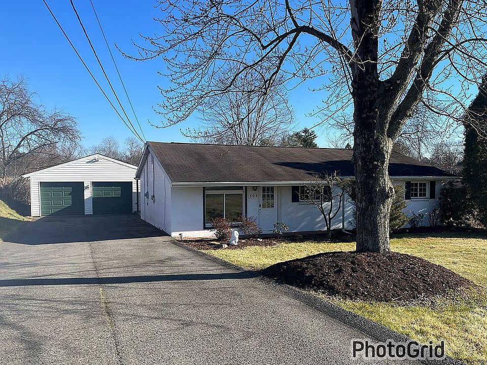 1st image of 305 Devonshire Ct