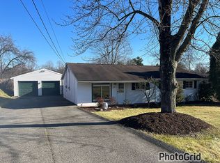 305 Devonshire Ct, Cranberry Township, PA 16066