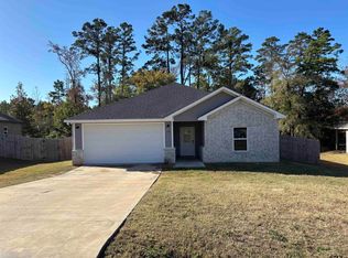 196 Twisted Oaks Dr, Rusk, TX 75785