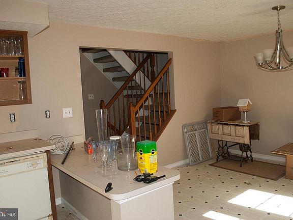 4th image of 1536 Saint Lawrence Ct