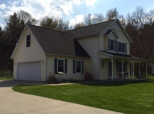 37215 County Road 374, Paw Paw, MI 49079