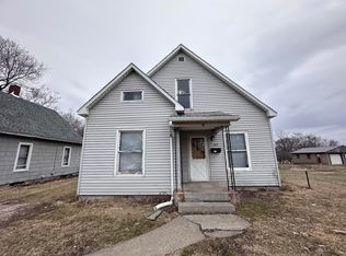 107 N State St, Danville, IL 61832