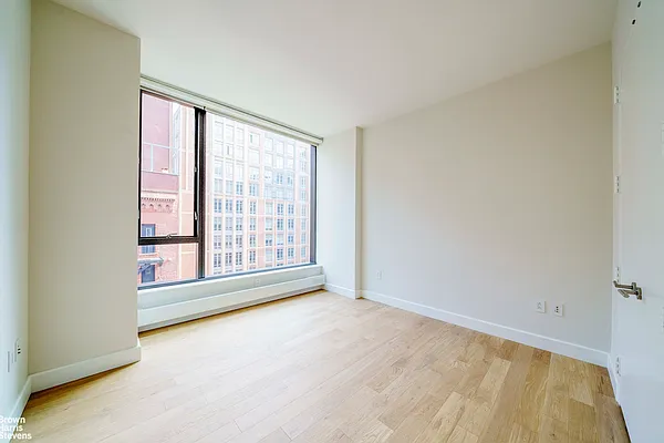 Rented by Brown Harris Stevens | media 20