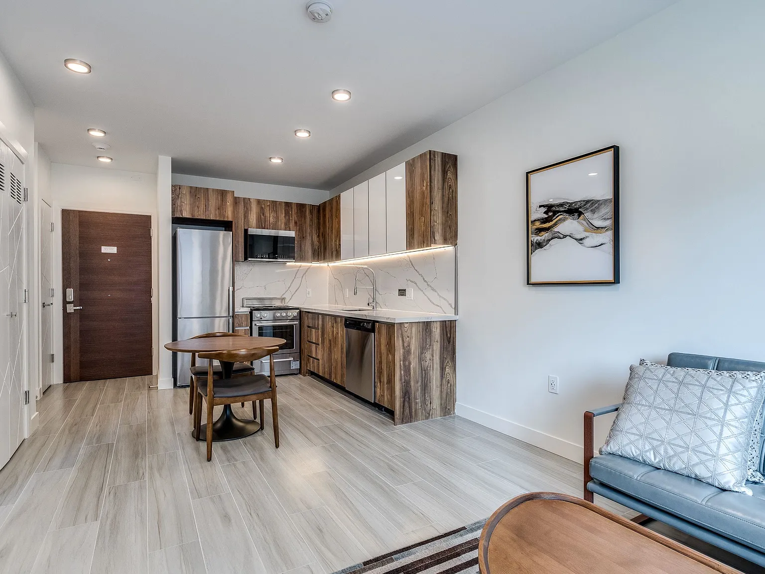 1 bed, 510 sqft, $2,990 — Photo 1