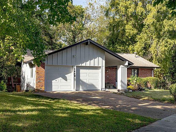 2nd image of 1622 Countrybrook Ct