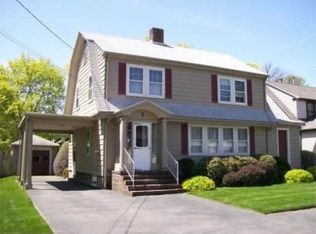3 Pilgrim Rd, Marblehead, MA 01945