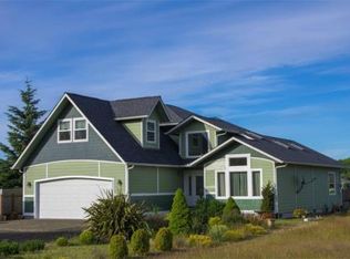 570 Weatherwax Loop NE, Ocean Shores, WA
