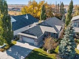 132 E Hillcrest Blvd, Strathmore, AB T1P0A3