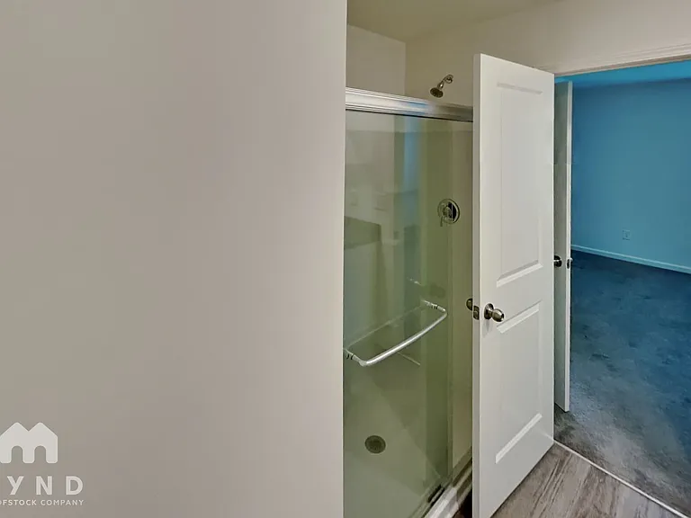 2229 Beauty St — Photo 9