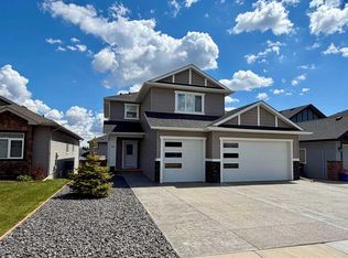 78 W Lakes Estates Cir, Strathmore, AB T1P0B6