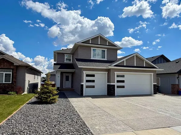 78 W Lakes Estates Cir, Strathmore, AB T1P 0B6