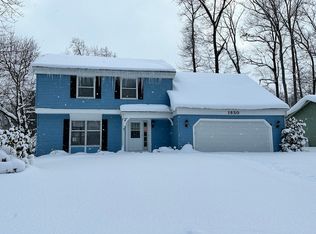 1650 Chateau Dr SW, Wyoming, MI 49519