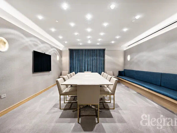 465 Park Avenue image 13 of 14